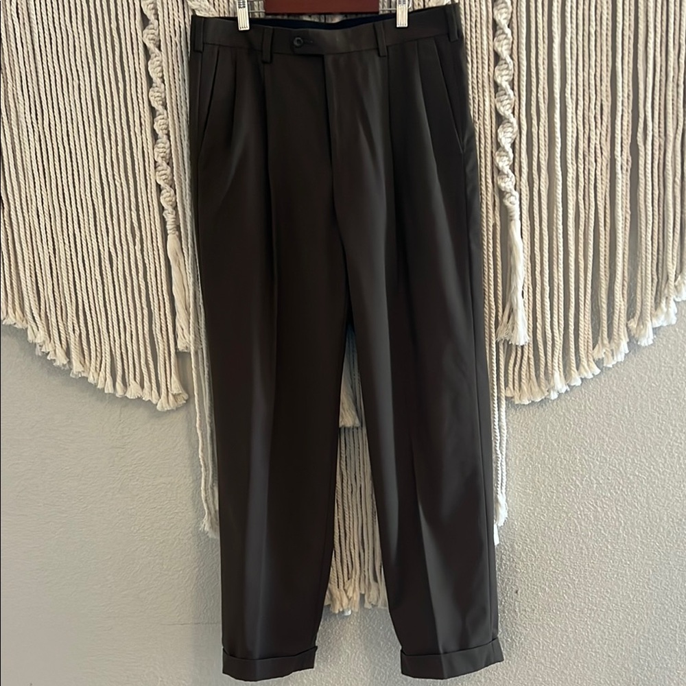 Perry Ellis Men’s Classic Golf Pants SZ 34 in Olive Green